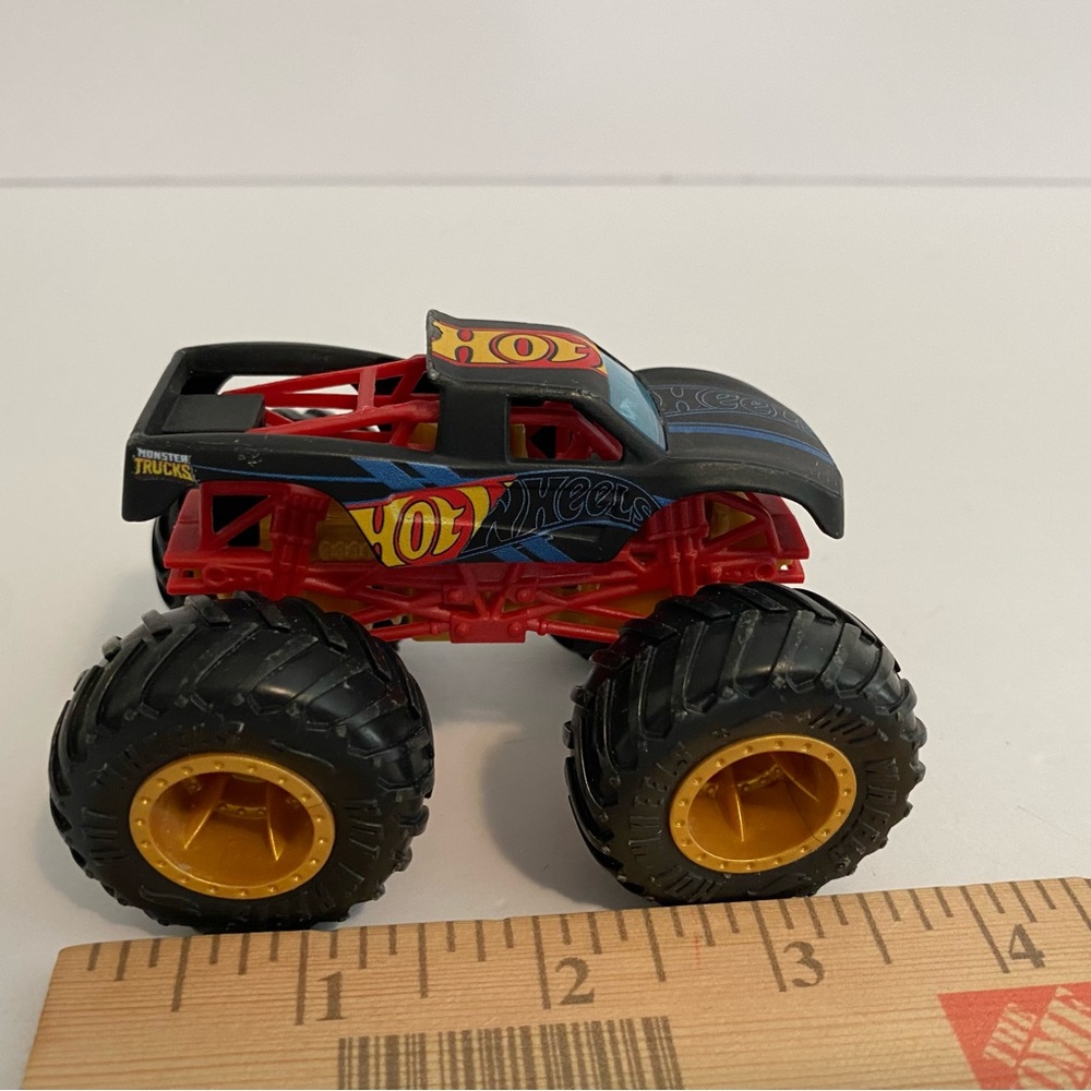 NFS - Picture 4 of 4